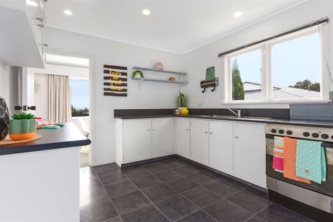 Photo of property in 129 Conclusion Street, Ascot Park, Porirua, 5024