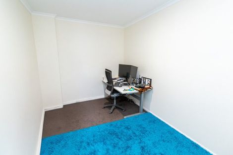 Photo of property in 43 Burma Road, Khandallah, Wellington, 6035