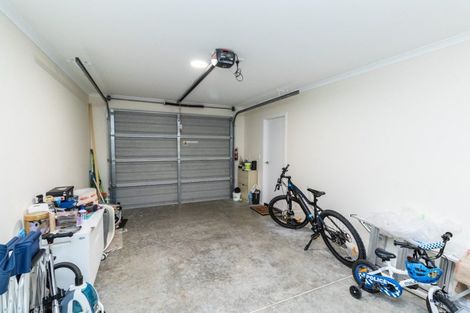 Photo of property in 43 Burma Road, Khandallah, Wellington, 6035