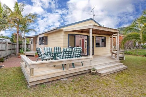 Photo of property in 109 Hampton Road, Whangamata, 3620