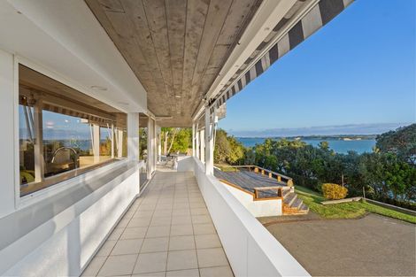 Photo of property in 819 Whangaparaoa Road, Manly, Whangaparaoa, 0930