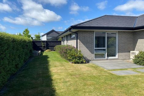 Photo of property in 39 Prestons Park Drive, Marshland, Christchurch, 8083