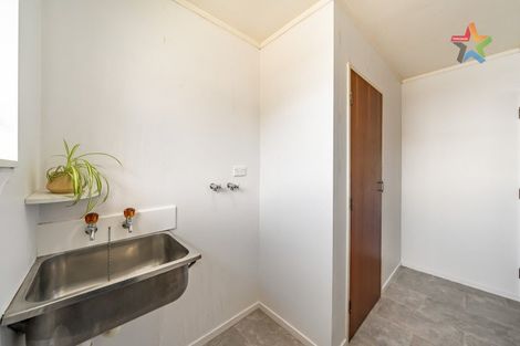 Photo of property in 69b Hartford Crescent, Totara Park, Upper Hutt, 5018