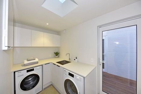 Photo of property in 85 Longhurst Terrace, Cashmere, Christchurch, 8022