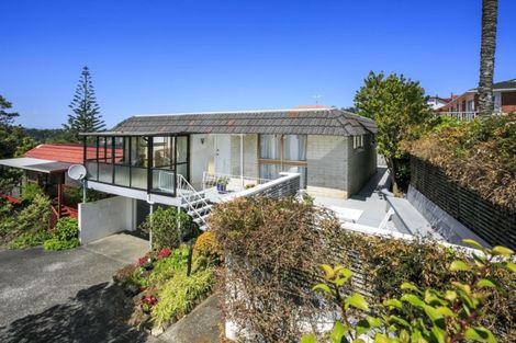 Photo of property in 2/52 Manuka Road, Glenfield, Auckland, 0629