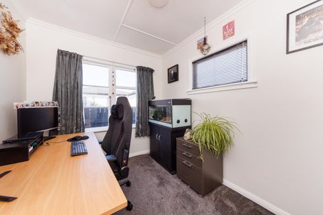 Photo of property in 4 Milton Street, Roslyn, Palmerston North, 4414