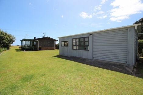 Photo of property in 3 Bluff Road, Kuaotunu West, Whitianga, 3592