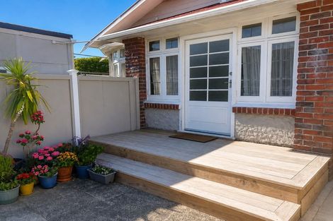 Photo of property in 38 Kensington Avenue, Petone, Lower Hutt, 5012