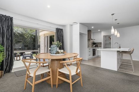 Photo of property in 2 Peter Burke Way, Pyes Pa, Tauranga, 3112