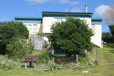 Photo of property in 339 Tangiora Avenue, Whangapoua, Coromandel, 3582