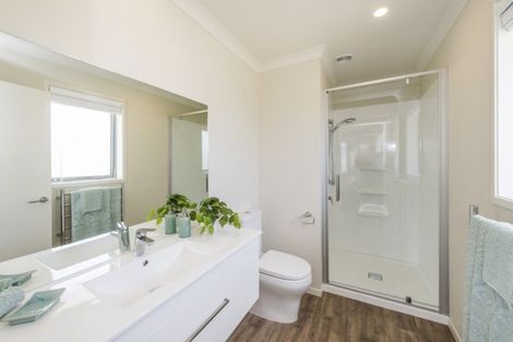 Photo of property in 15 Kara Place, Wharewaka, Taupo, 3330