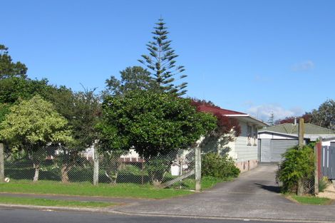 Photo of property in 61 Boundary Road, Clover Park, Auckland, 2019