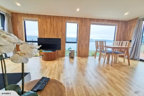 Photo of property in 13 Mckerrow Place, Sunshine Bay, Queenstown, 9300