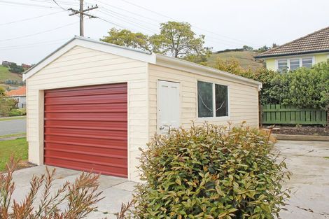 Photo of property in 2 Mclean Street, Oamaru North, Oamaru, 9400