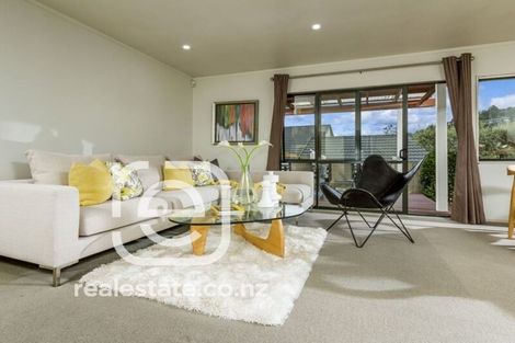 Photo of property in 1/112 Seaview Road, Glenfield, Auckland, 0629