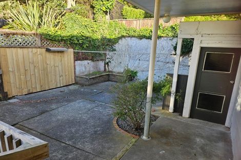 Photo of property in 23 Hereford Street, Wilton, Wellington, 6012