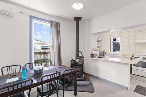 Photo of property in 624 Featherston Street, Roslyn, Palmerston North, 4414