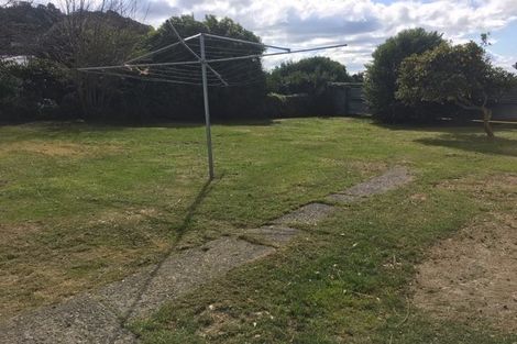Photo of property in 27 Island View Road, Western Heights, Rotorua, 3015