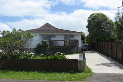 Photo of property in 56 Moncrieff Avenue, Clendon Park, Auckland, 2103