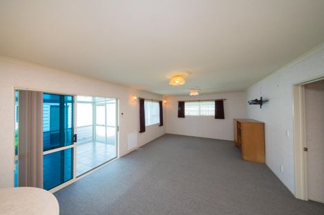 Photo of property in 165a Russell Street, Palmerston North, 4414