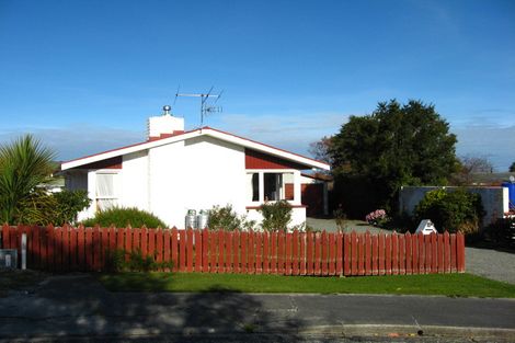 Photo of property in 2 Kiwi Street, East Gore, Gore, 9710