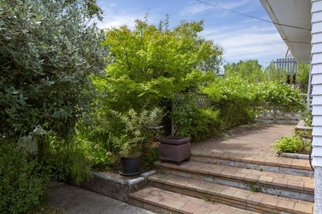 Photo of property in 17 Charles Crescent, Rainbow Point, Taupo, 3330