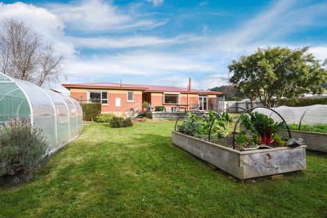 Photo of property in 20 Fairview Terrace, Sawyers Bay, Port Chalmers, 9023