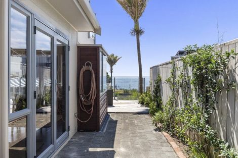 Photo of property in 18 Hine Street, New Plymouth, 4310