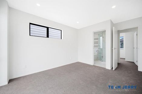 Photo of property in 4 Te Kaapia Road, Papakura, 2110
