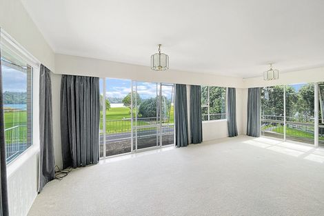 Photo of property in 91a Kiwi Esplanade, Mangere Bridge, Auckland, 2022