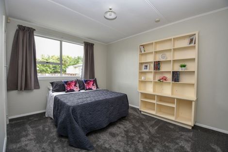 Photo of property in 13 Augustus Street, Carterton, 5713