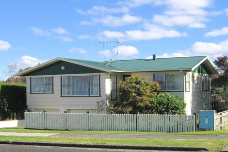 Photo of property in 6 Puriri Place, Tokoroa, 3420