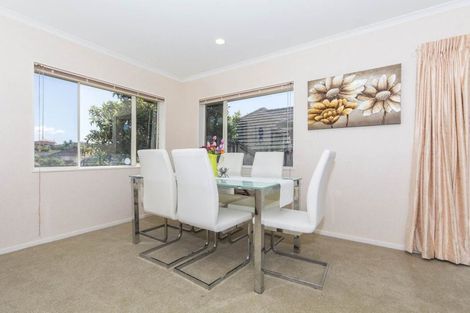 Photo of property in 54b Santa Ana Drive, Dannemora, Auckland, 2016