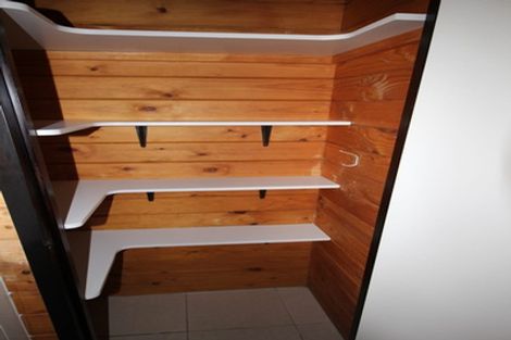 Photo of property in 7 Newton Place, Westbrook, Palmerston North, 4412