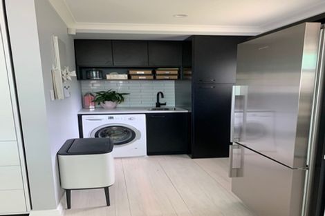 Photo of property in 67 Valentine Street, Papakura, 2110