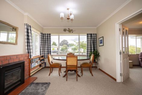 Photo of property in 22 Miller Street, Dannevirke, 4930
