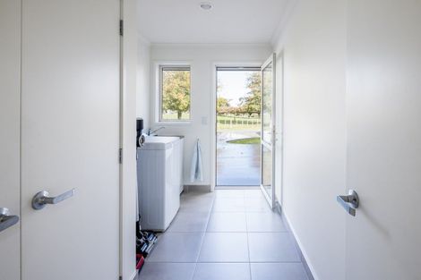 Photo of property in 483 Fencourt Road, Cambridge, 3493