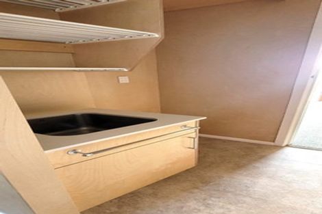 Photo of property in 8 Kitchener Terrace, Moturoa, New Plymouth, 4310