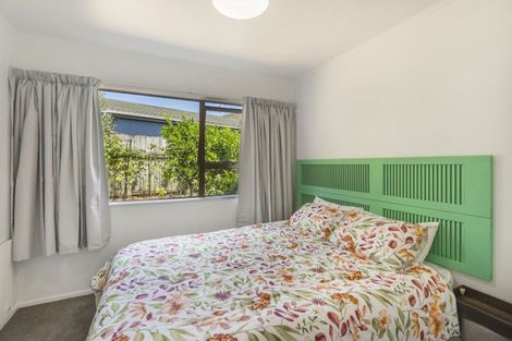 Photo of property in 16 Weggery Drive, Waikanae Beach, Waikanae, 5036