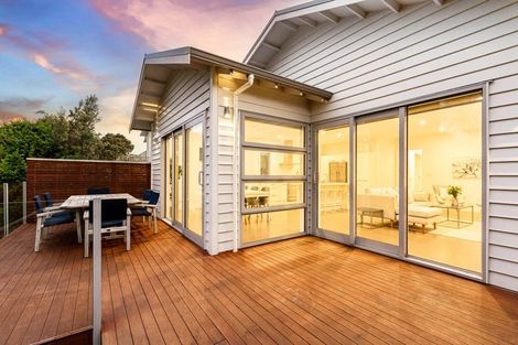 Photo of property in 3 Steyne Avenue, Plimmerton, Porirua, 5026