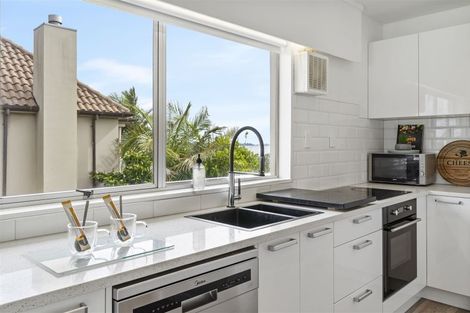 Photo of property in 116 Clovelly Road, Bucklands Beach, Auckland, 2012