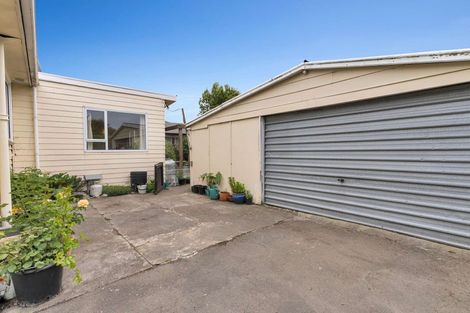 Photo of property in 73 Corson Avenue, Beckenham, Christchurch, 8023