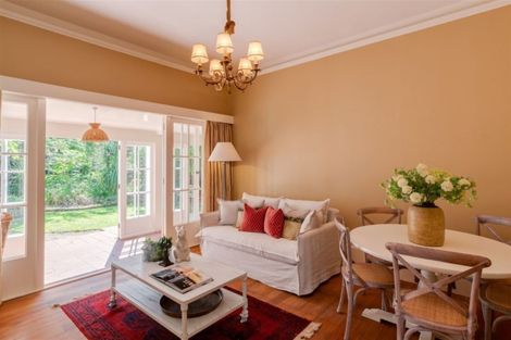 Photo of property in 27 Leinster Road, Merivale, Christchurch, 8014