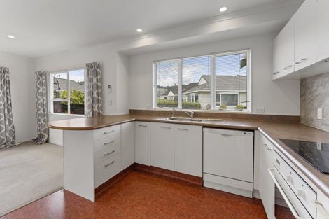 Photo of property in 14 Millwood Place, Silverstream, Upper Hutt, 5019