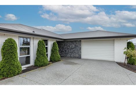 Photo of property in 4 Puaka Street, Pegasus, 7612