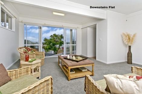 Photo of property in 7 Girrahween Drive, Totara Vale, Auckland, 0629