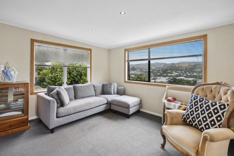 Photo of property in 12 Lane Crescent, Tawa, Wellington, 5028