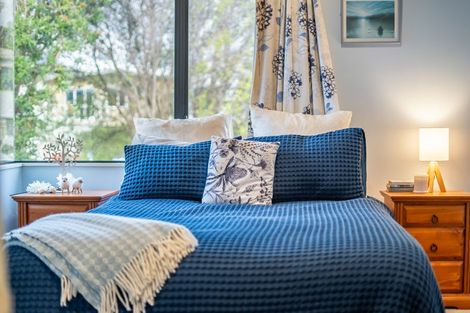 Photo of property in 5 Bowsprit Way, Whitby, Porirua, 5024