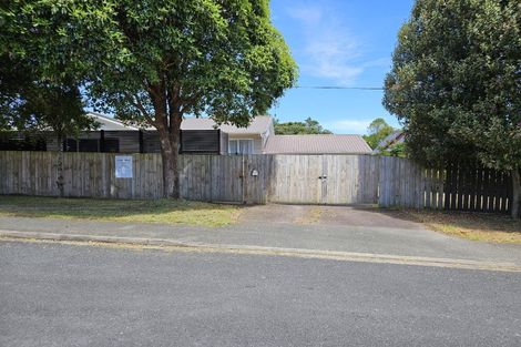 Photo of property in 17 Brandon Road, Manly, Whangaparaoa, 0930