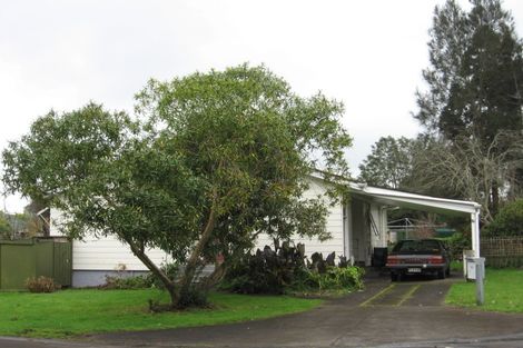 Photo of property in 15 Fulmen Place, Red Hill, Papakura, 2110